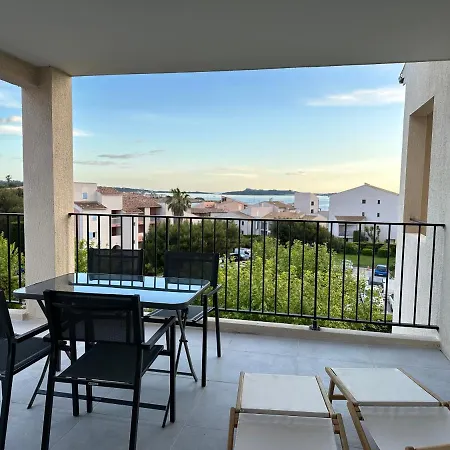 Les Balcons Lejlighed